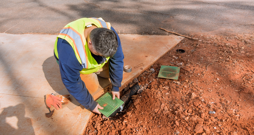 Installing the drainage system assembly for rainwater drainage by a plumber